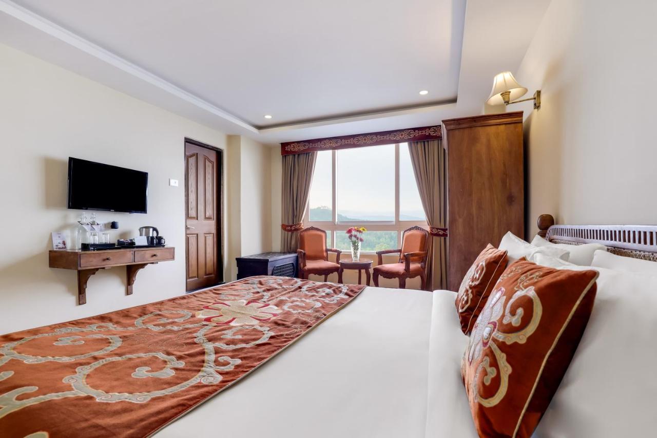 Summit Hermon Hotel & Spa Дарджилинг Екстериор снимка